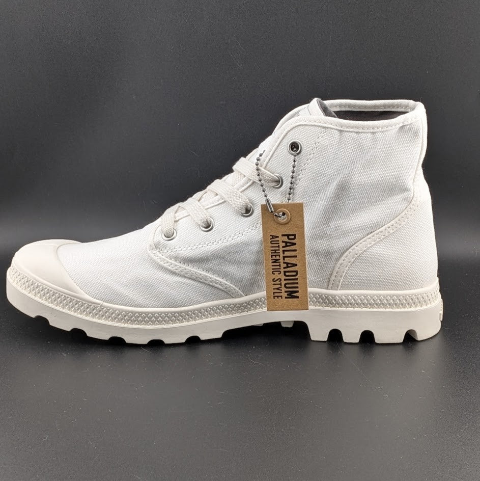 Palladium Boots Women's Size 11 in Star White Pampa Hi Top Lace Up New in Box Palladium