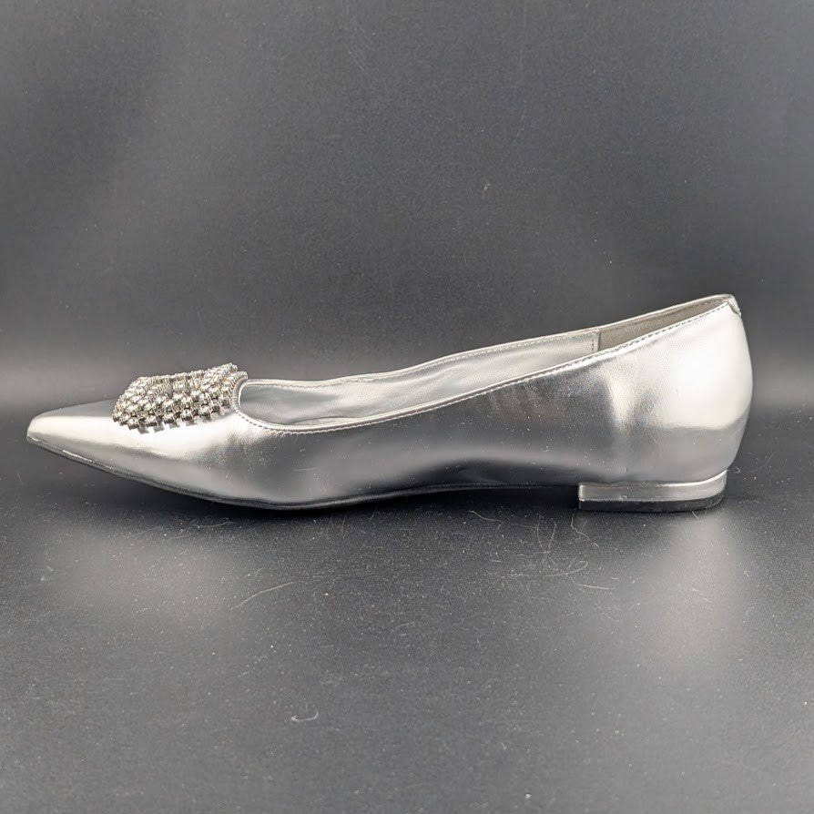Nine West Size 8.5 Jesikes Rhinestone Medallion Slip-On Pointy Toe Dress Flats Nine West