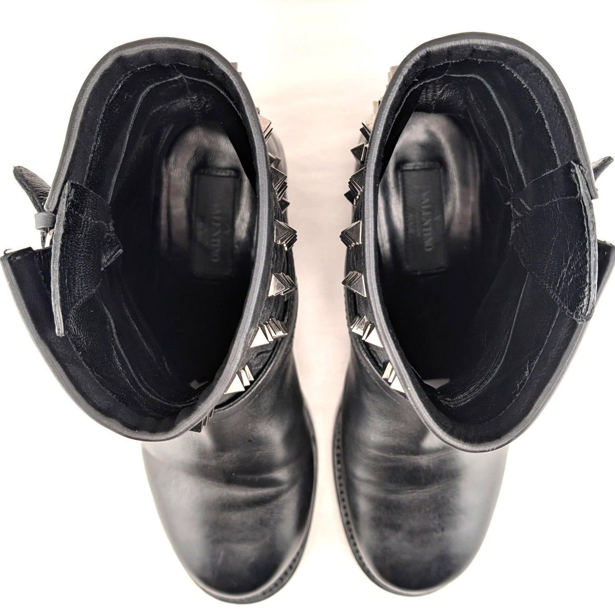 VALENTINO Garavani Calf Skin Rockstud Short Boots~Black Size EU 38.5 - US 8.5 Valentino