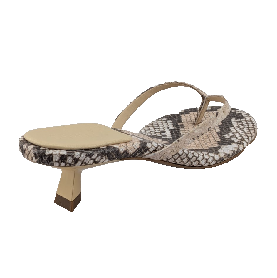 Schutz Carolyn Sz 5.5 Snake Leather Thong Sandal Kitten Heel Round Toe Schutz