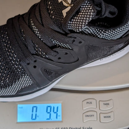 US Women’s 9 - APL Ascend ~ Black/White Running Shoe NIB MRP $225 APL