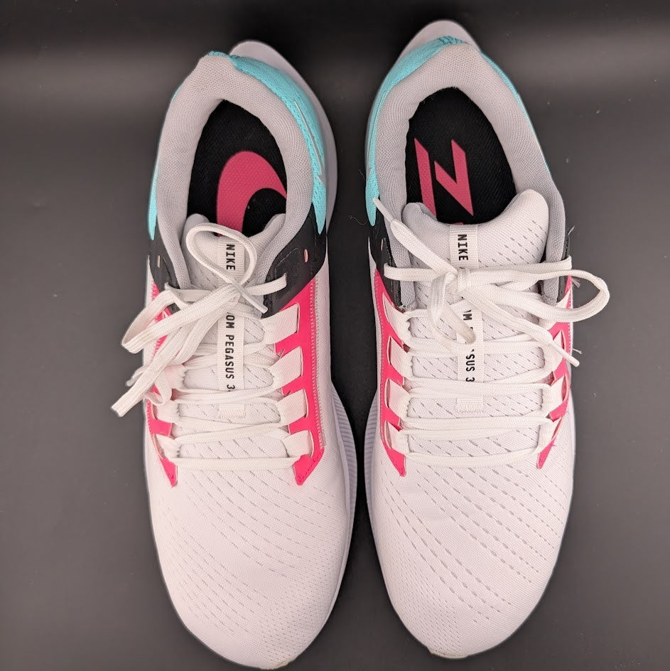 Nike Air Zoom Pegasus 38~Mens Size 13~White Wolf Grey Hyper Pink~Customer Return Nike