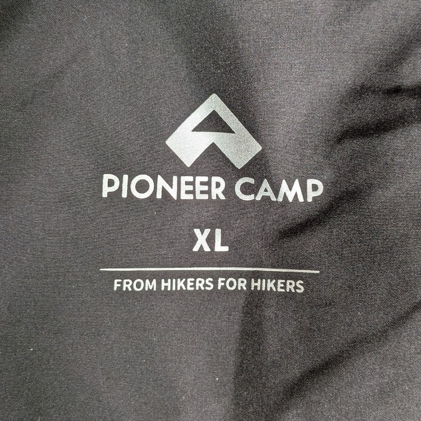 Pioneer Women's XL Summit Black Puffer Jacket w/ Removable Hood and Packable Sac Pioneer Camp
