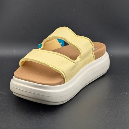 REEF Cushion Bondi 2 Bar Women’s Sizes 6-11 Platform Sandals Yellow Pale Banana Reef