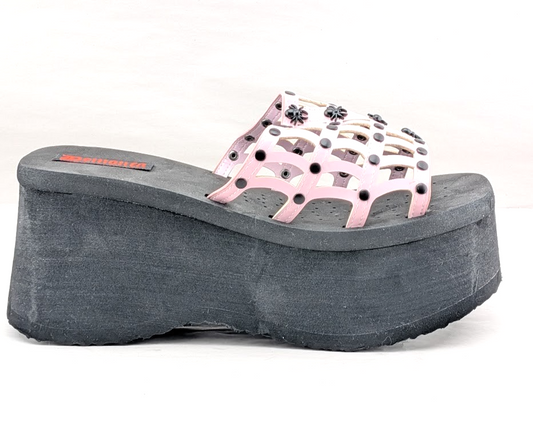 Funn Platform Goth Wo's Size 9 Web Sandals~Spiderweb Studs Slip On Pink Hologram Demonia