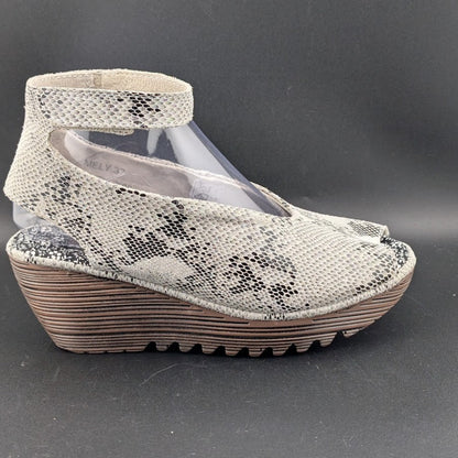Bernie Mev "Mely" Leather Snakeskin Slingback Wedge Platform Sandals Sizes 6.5-8 Bernie Mev