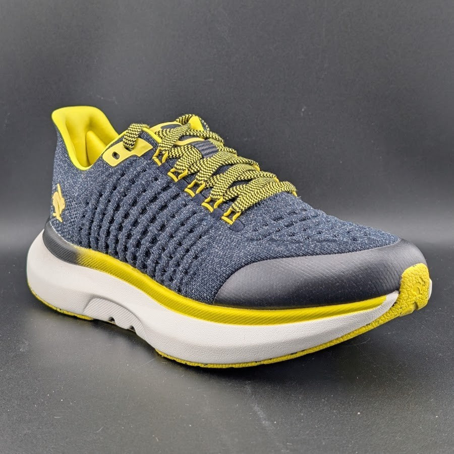 Rabbit Mens Sz 10.5 Dream Chaser Running Shoes Navy/Yellow Sneakers MSRP  $196 Rabbit