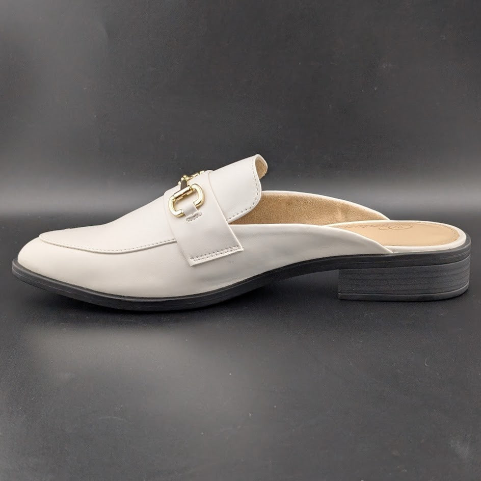 Dunion White Slip-On Mules Women's Size 7.5M Faux Leather Imperfect (See Notes) Dunion