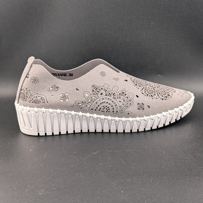 Bernie Mev Memory Foam TW09 Gray Shoes Slip-on Cutouts EU 36 or 41 (US 6 or 9.5) Bernie Mev
