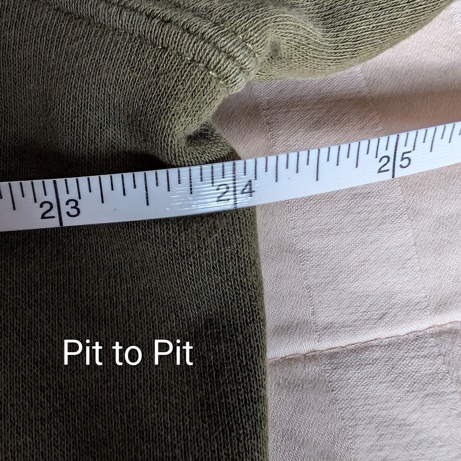 Nike ~ Size Large ~ Army Green Nike Swoosh Logo Box Oversize Hoodie ~ NEW Nike
