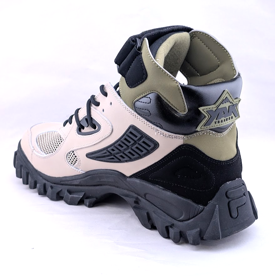 Fila Men's Size 10 Yak Boots Shoes FILA
