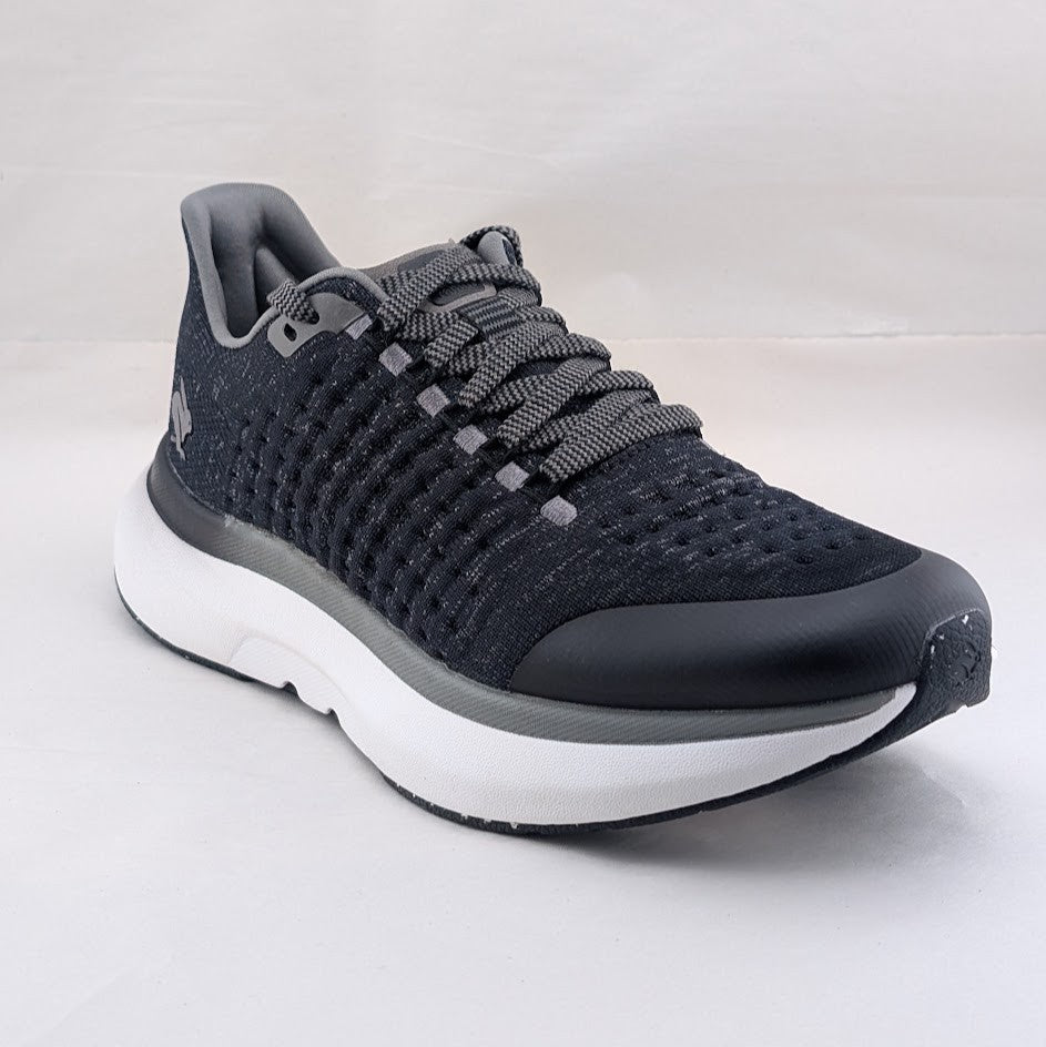 rabbit ~ Dream Chaser ~ Womens Size 9.5 Black Running Shoes Performance Knit NIB rabbit
