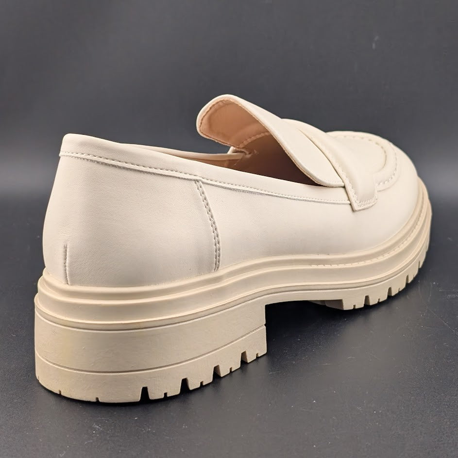 Coutgo Women's Size 7.5 Creamy White Platform Penny Loafer Shoe Chunky Lug Heel Coutgo