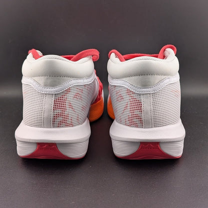 Nike LeBron Witness 8 Shoes Mens Size 8 White/Mandarin/Rose **Runs Small Nike
