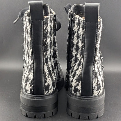Karl Lagerfeld Paris Makenzie Tweed Combat Boots Size 5 Black/White $229 NEW Karl Lagerfeld