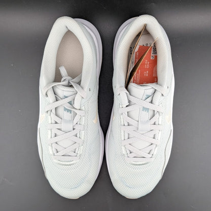 Women's Size 8.5 Nike Legend Essential 3 NN Lt Silver/Guava Ice DM1119 007 Nike