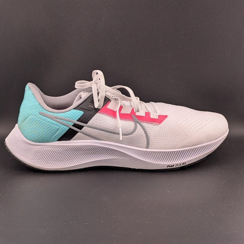 Nike Air Zoom Pegasus 38~Mens Size 13~White Wolf Grey Hyper Pink~Customer Return Nike