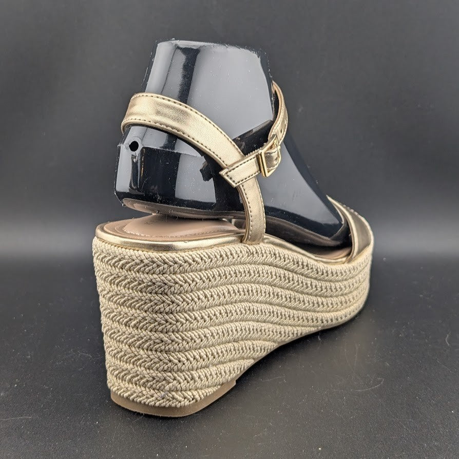 Kelly & Katie Sz 6.5  Hayden 3" Gold Metal'c Wedge Espadrille Sandals Memry Foam Kelly & Katie