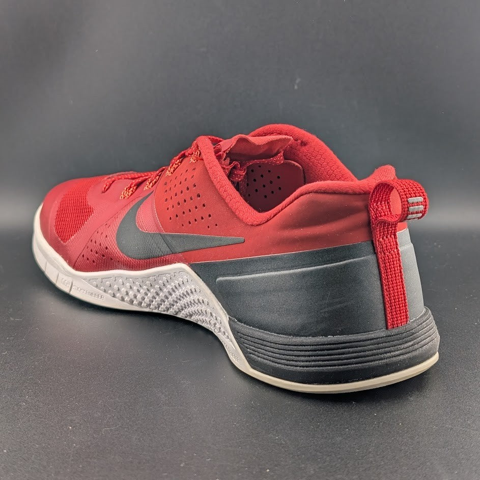 Nike Metcon 1 Training Shoe Men's SZ 12 Red Black White 704688-616 Rarely Worn38 Nike
