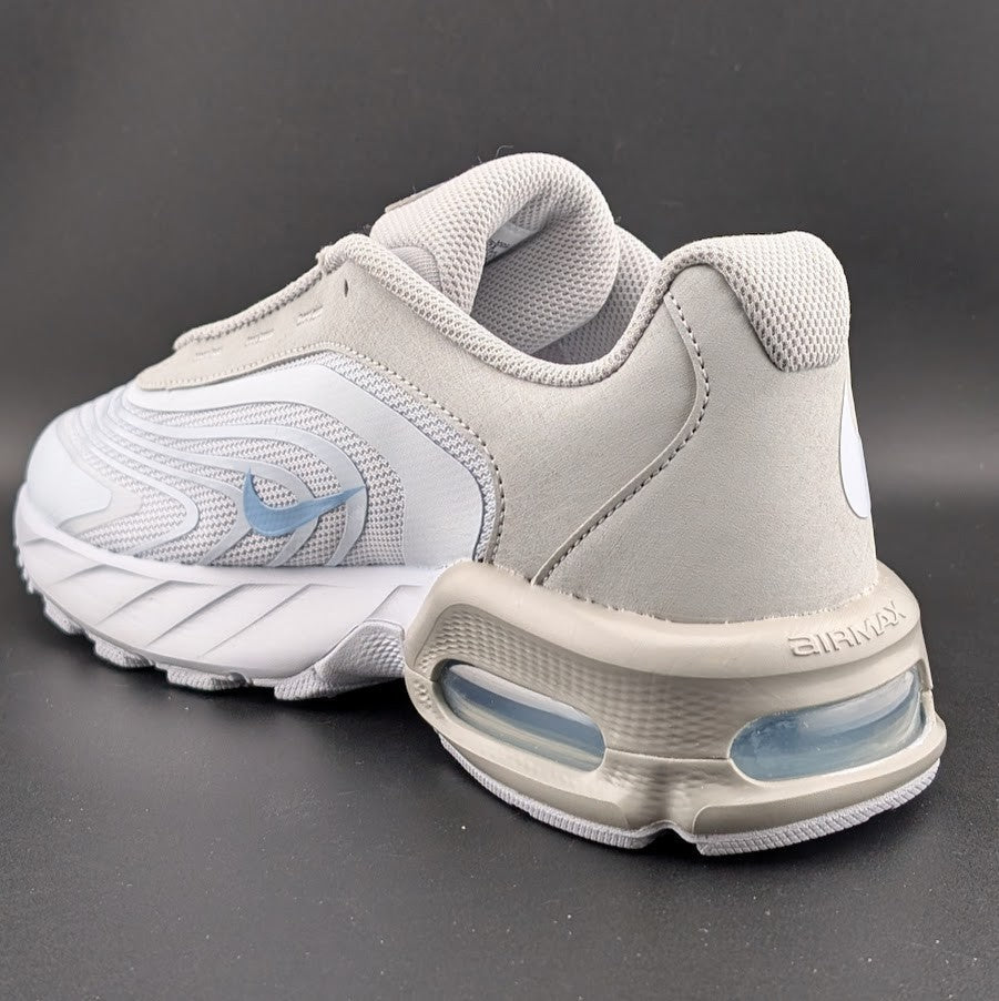 Nike Air Max Fire Shoes Women's Size 9.5 Psychic Blue/Football Grey Sneakers Nike