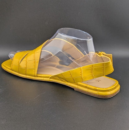 Michael Kors Size 9.5 Yellow Leather "Delilah" Croc Print Flat Sandals NEW Michael Kors