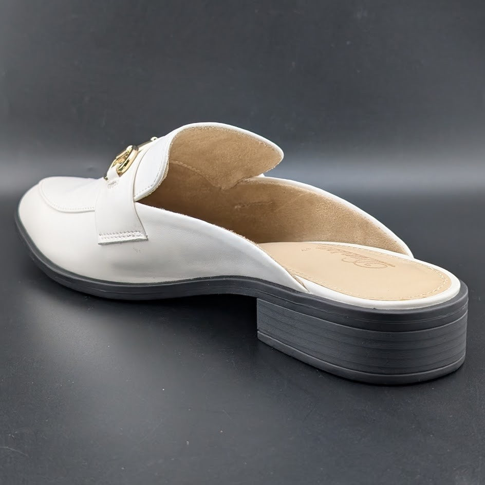 Dunion White Slip-On Mules Women's Size 7.5M Faux Leather Imperfect (See Notes) Dunion