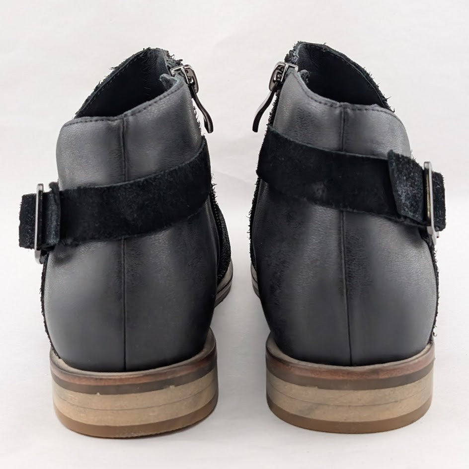 Antelope Laran Leather Buckled Ankle Boots US 8-8.5 EU 39 Black Combo Antelope