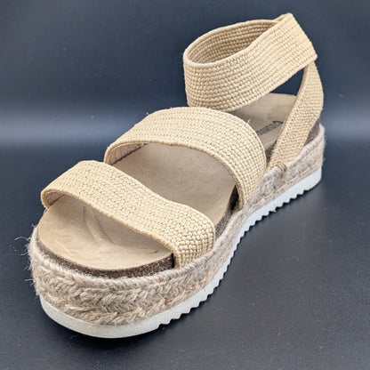 CUSHIONAIRE Mandy Wedge Stretch Platform Sandal Beige Size 8.5M Brand New! CUSHIONAIRE