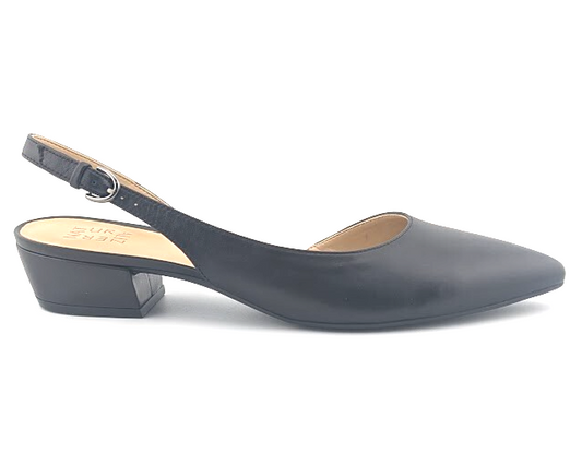 Naturalizer Womens Banks Black DOrsay Heels Shoes 11 Narrow (AA) SC2392 Naturalizer