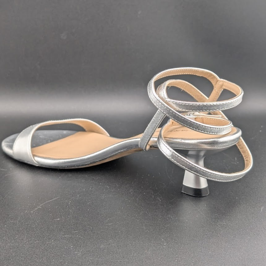 Stuart Weitzman Nudist Wrap 50 Sandals Women's 6 & 6.5 Silver Ankle Strap Stuart Weitzman