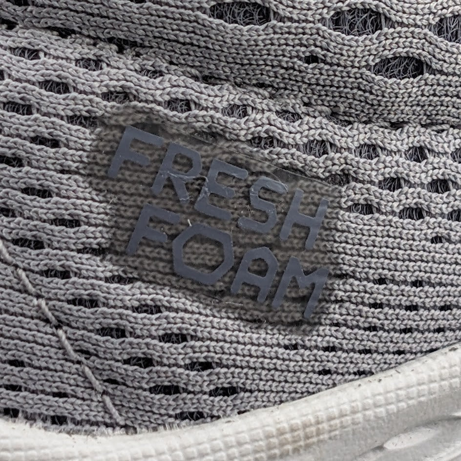 New Balance Arishi V2 Women US Size 6.5 Running Shoe Gray/Lavender Fresh Foam New Balance
