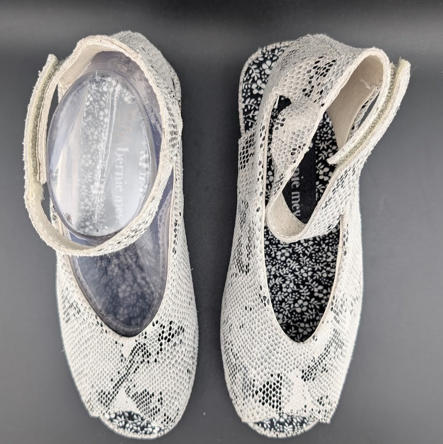 Bernie Mev "Mely" Leather Snakeskin Slingback Wedge Platform Sandals Sizes 6.5-8 Bernie Mev