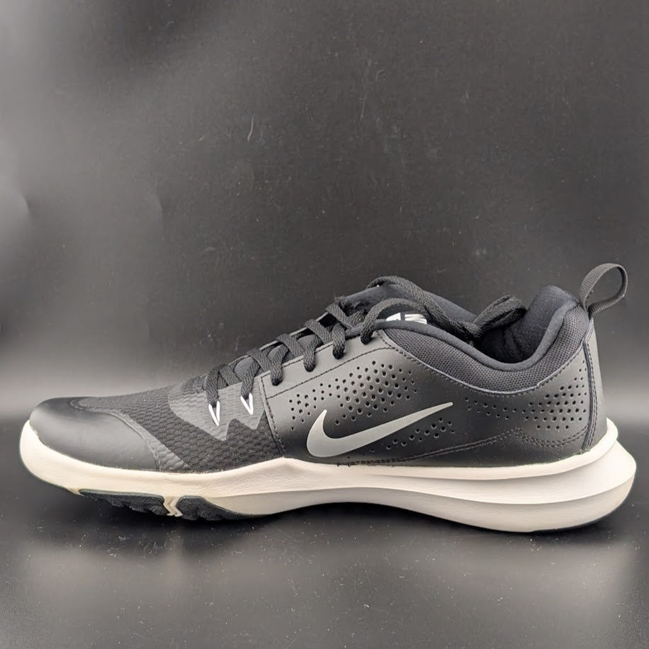 Nike Legend Trainer Men's Size 12 Sneakers Black/White, 924206-001 Nike