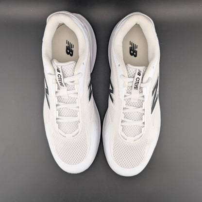 New Balance CTLYST Ladies Walking Shoes 8 B  White / Black NEW no Box New Balance