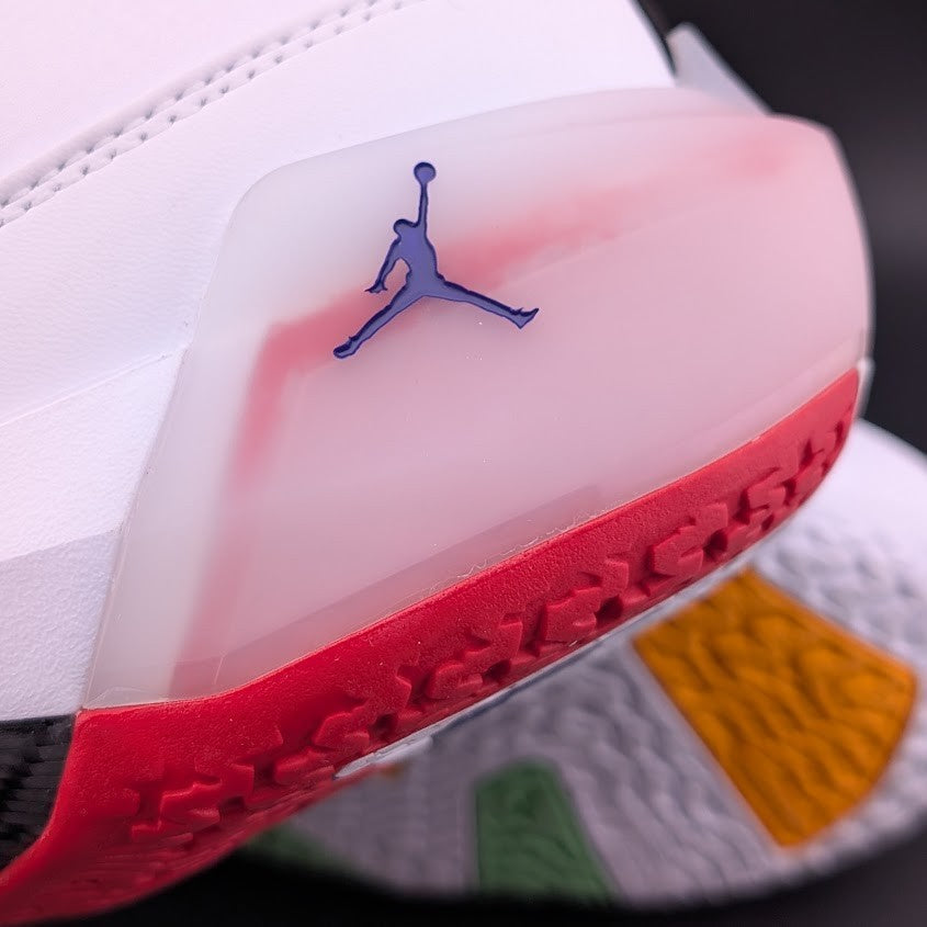 Nike Sz M10.5 Air Jordan XXXVII 37 'Hare' White White Red Basketball Shoe DD6958 Jordan