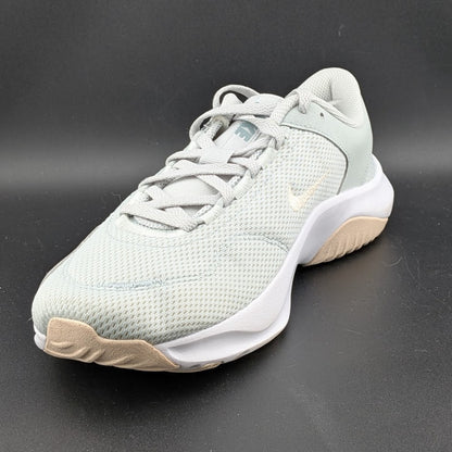Women's Size 8.5 Nike Legend Essential 3 NN Lt Silver/Guava Ice DM1119 007 Nike