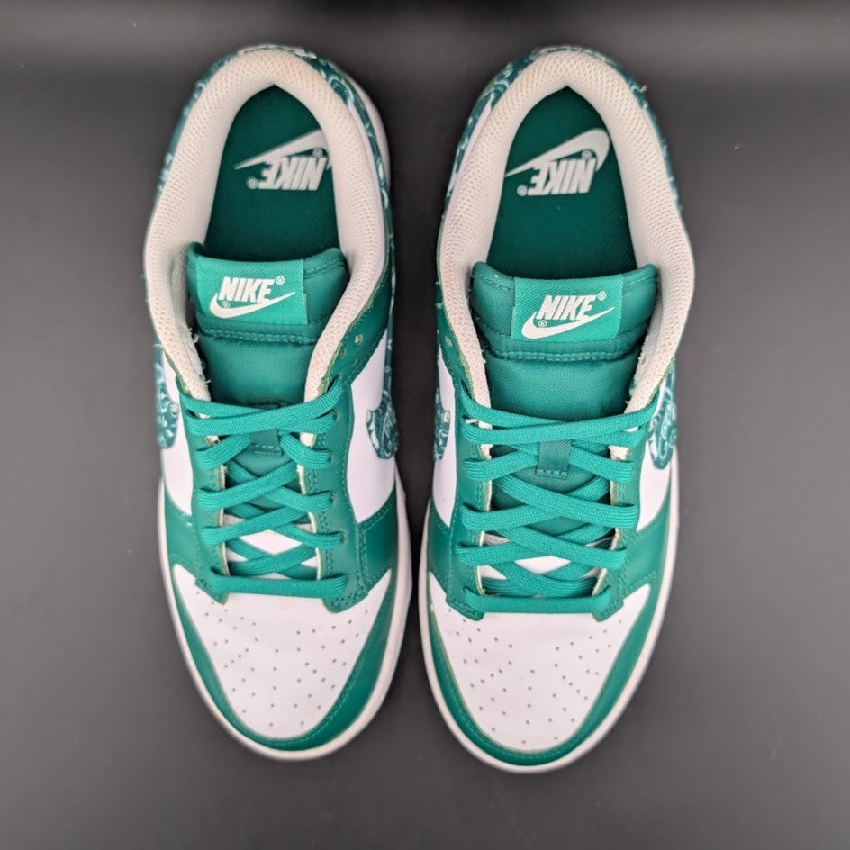 Nike Women's Size 10 Dunk Low Green Paisley DH4401-102 Nike