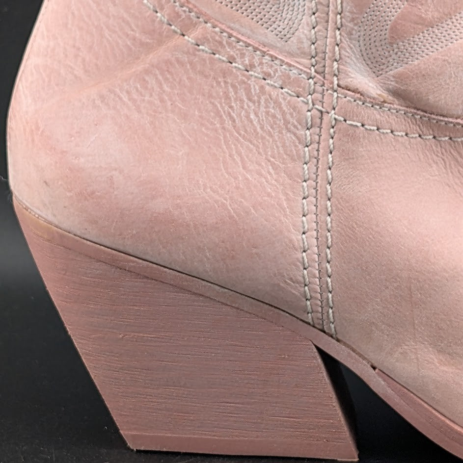 Steve Madden W8.5 West Pink Leather Pull On Pointed Toe Block Heel Western Boot Steve Madden