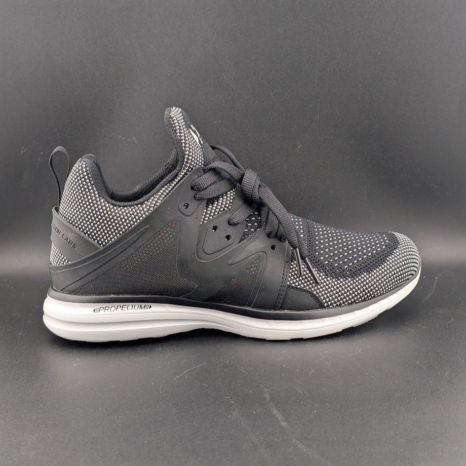 US Women’s 9 - APL Ascend ~ Black/White Running Shoe NIB MRP $225 APL
