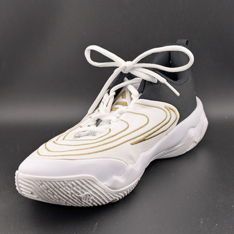 Nike Kids 7/Wos 8.5 Giannis Immortality Basketball Shoes White Gold FZ6734-100 Nike