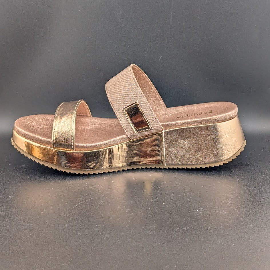 Kenneth Cole Reaction Women's Size 10 Perry Rose Gold Metallic PU Sandal Kenneth Cole
