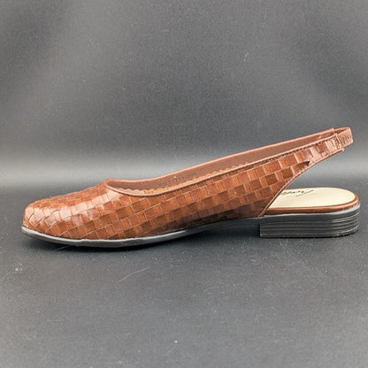 Women's Trotters Size 6 or 6.5 "Lucy" Cognac Woven Slingback Flat T1711-206 NIB Trotters