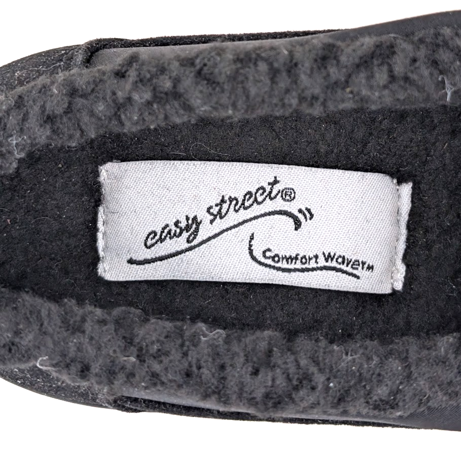 40% OFF ~Duluth Womens Sz 6.5 Mules Black Comfort Walking Shoe Faux Fur Clog Easy Street