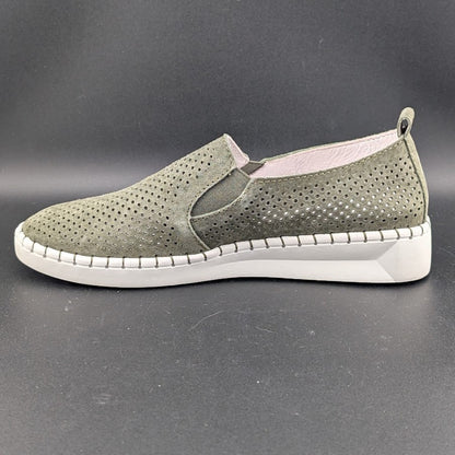 Bernie Mev TW98 Green Leather Twin Gore Slip-Ons  Size EU 37, 39 (US 6.5-7, 8.5) Bernie Mev