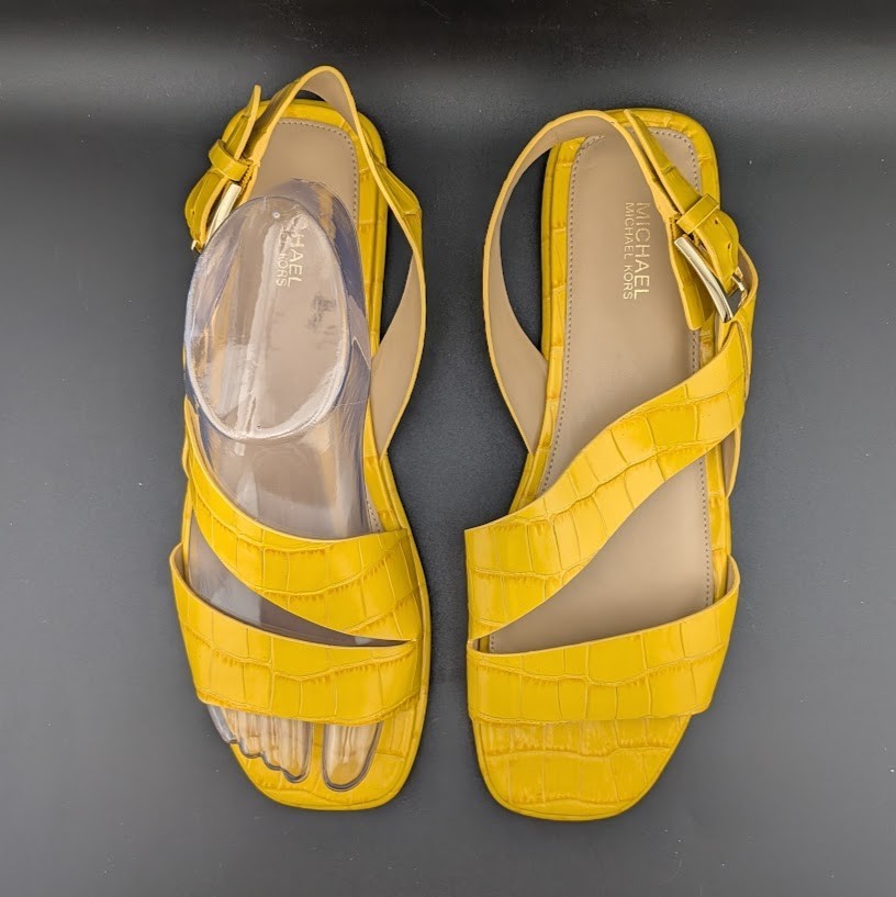 Michael Kors Size 9.5 Yellow Leather "Delilah" Croc Print Flat Sandals NEW Michael Kors