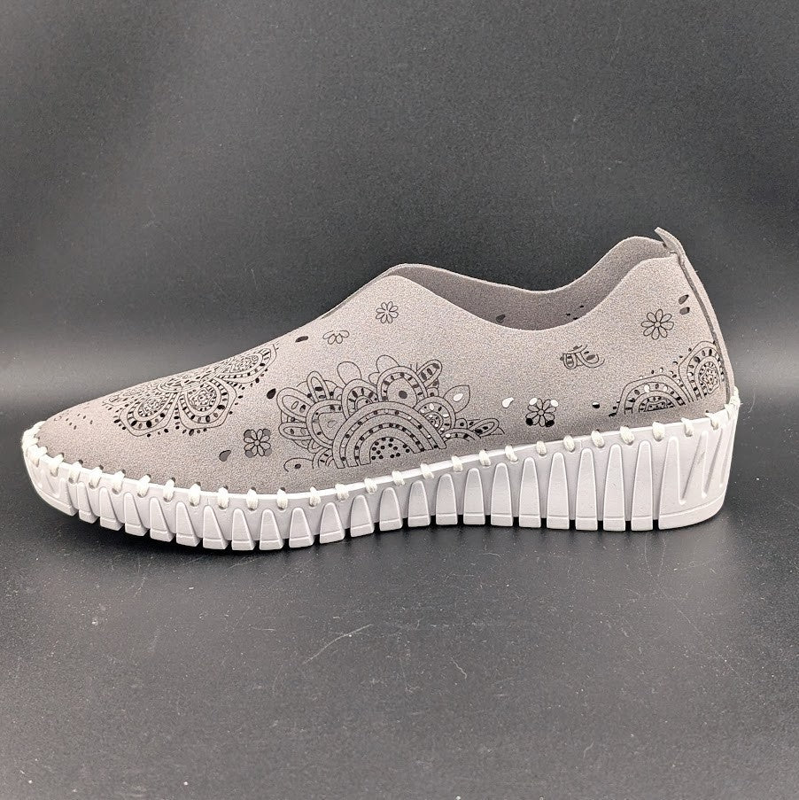 Bernie Mev Memory Foam TW09 Gray Shoes Slip-on Cutouts EU 36 or 41 (US 6 or 9.5) Bernie Mev