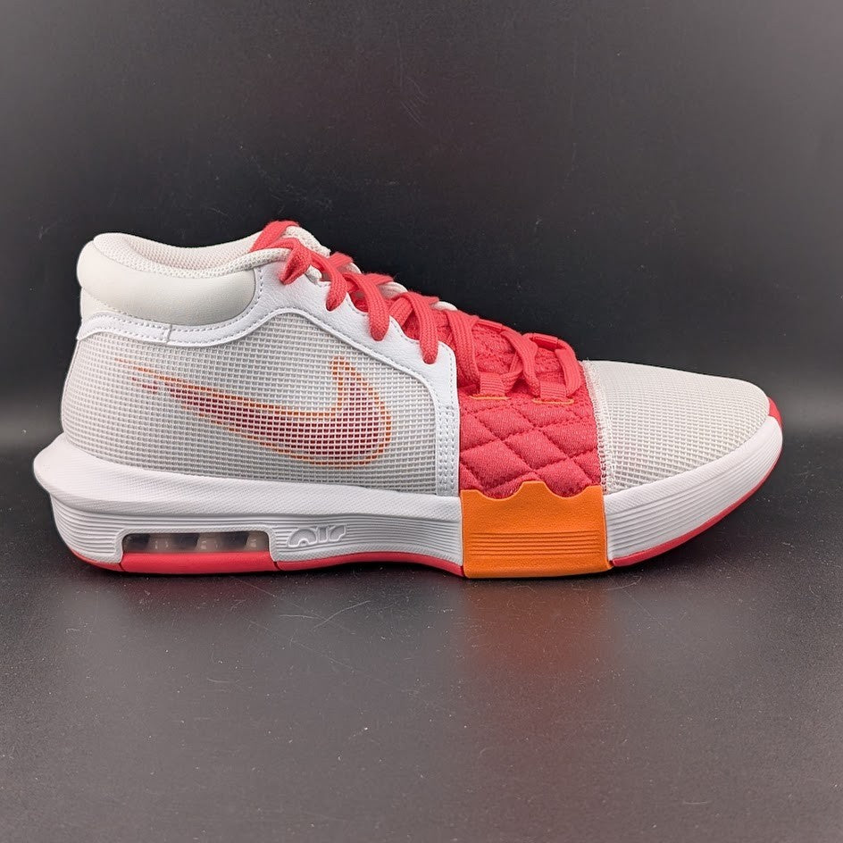 Nike LeBron Witness 8 Shoes Mens Size 8 White/Mandarin/Rose **Runs Small Nike