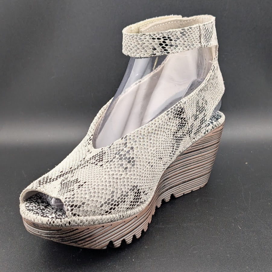 Bernie Mev "Mely" Leather Snakeskin Slingback Wedge Platform Sandals Sizes 6.5-8 Bernie Mev