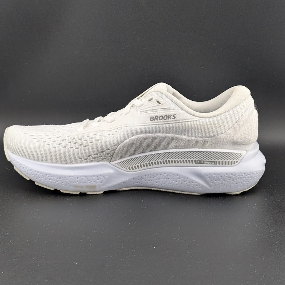 Brooks Women's Size 7W ~ Adrenaline GTS 24 Running Shoes Brooks