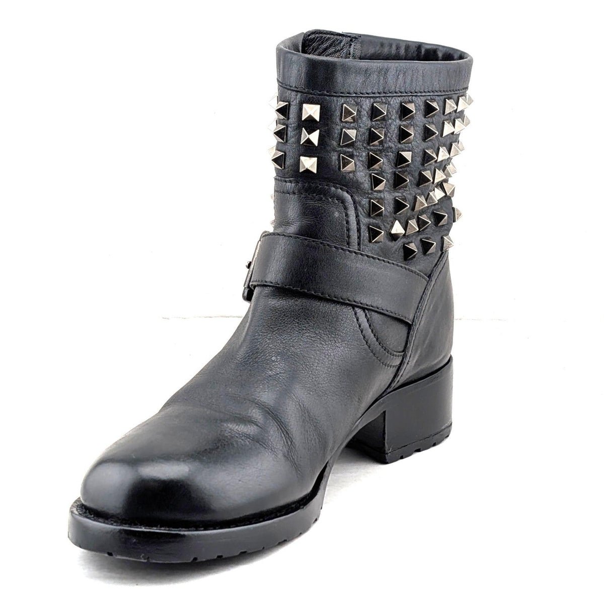 VALENTINO Garavani Calf Skin Rockstud Short Boots~Black Size EU 38.5 - US 8.5 Valentino